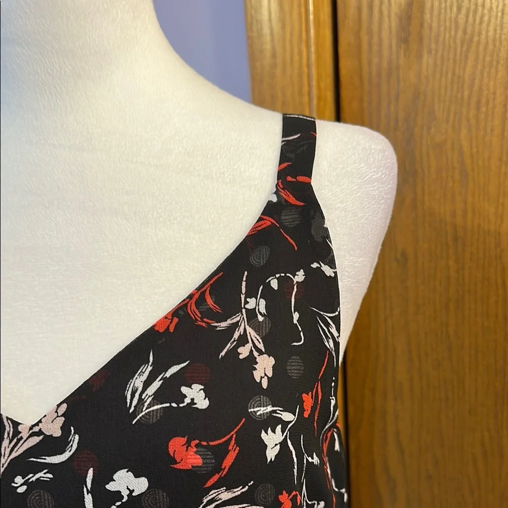 White House Black Market Floral Black and Red reversible Women's Top extra small - Picture 2 of 11
